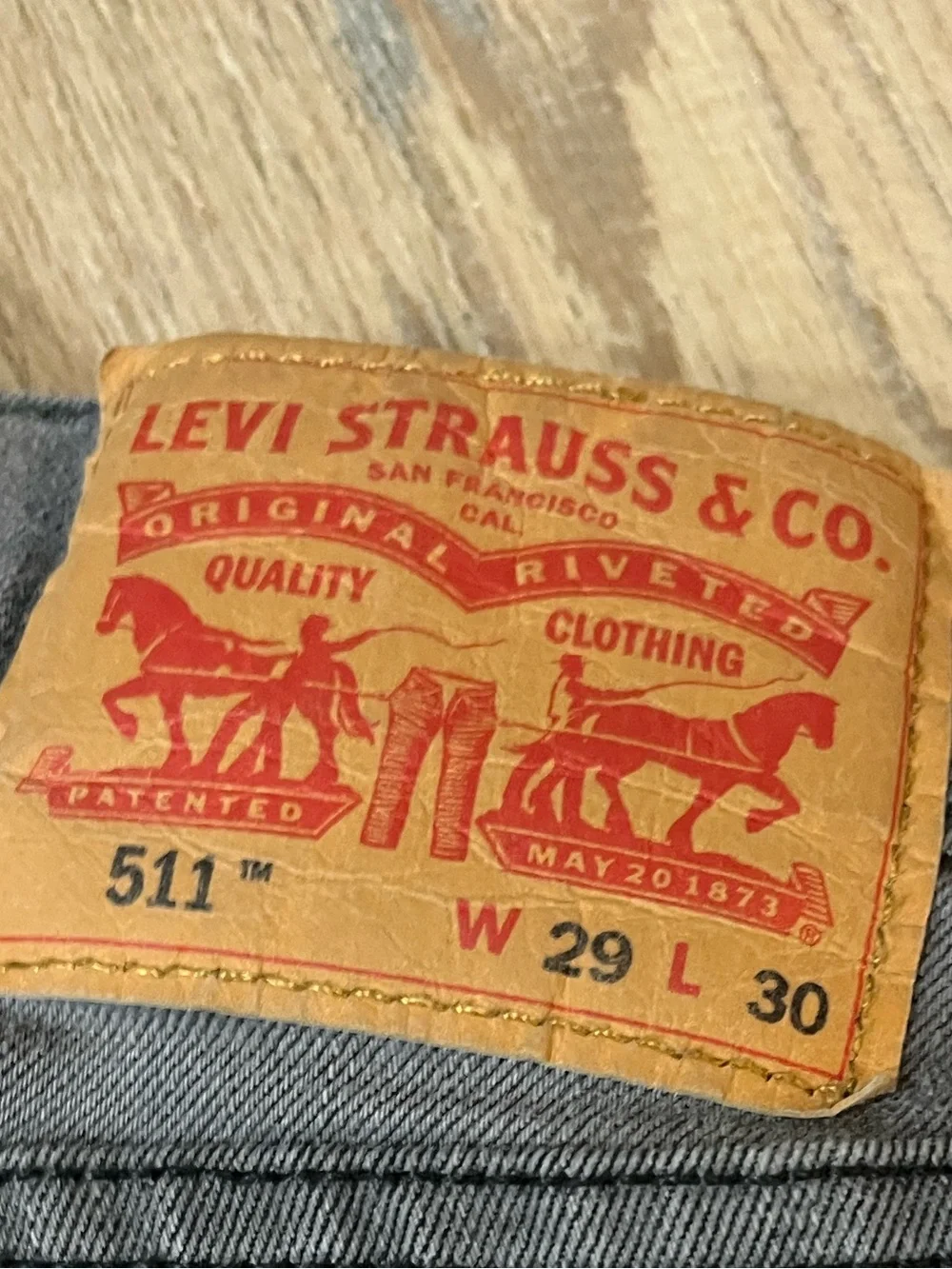 Levis levi men
